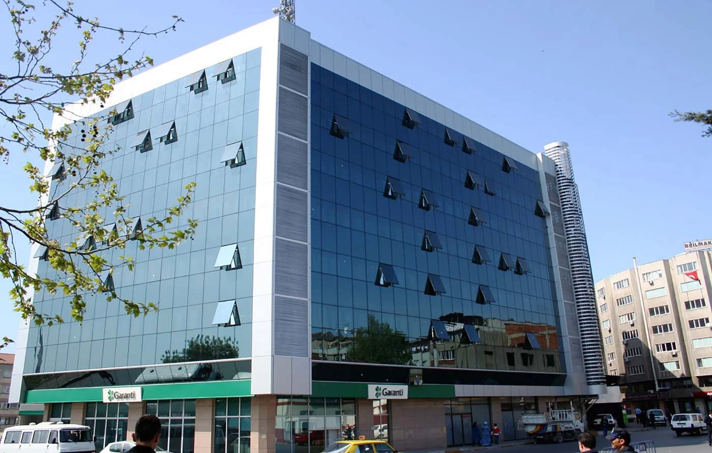 Ortadoğu Construction Okmeydanı facade project 5